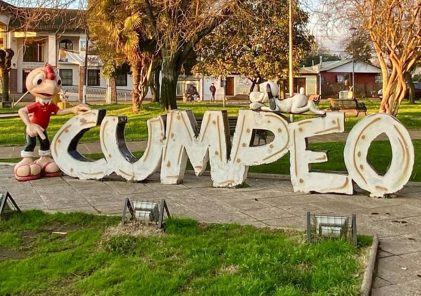 Monumento Letras CUMPEO